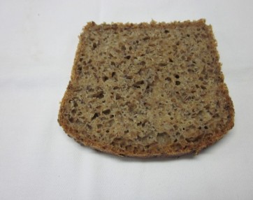 Bio pirin kruh z lanom